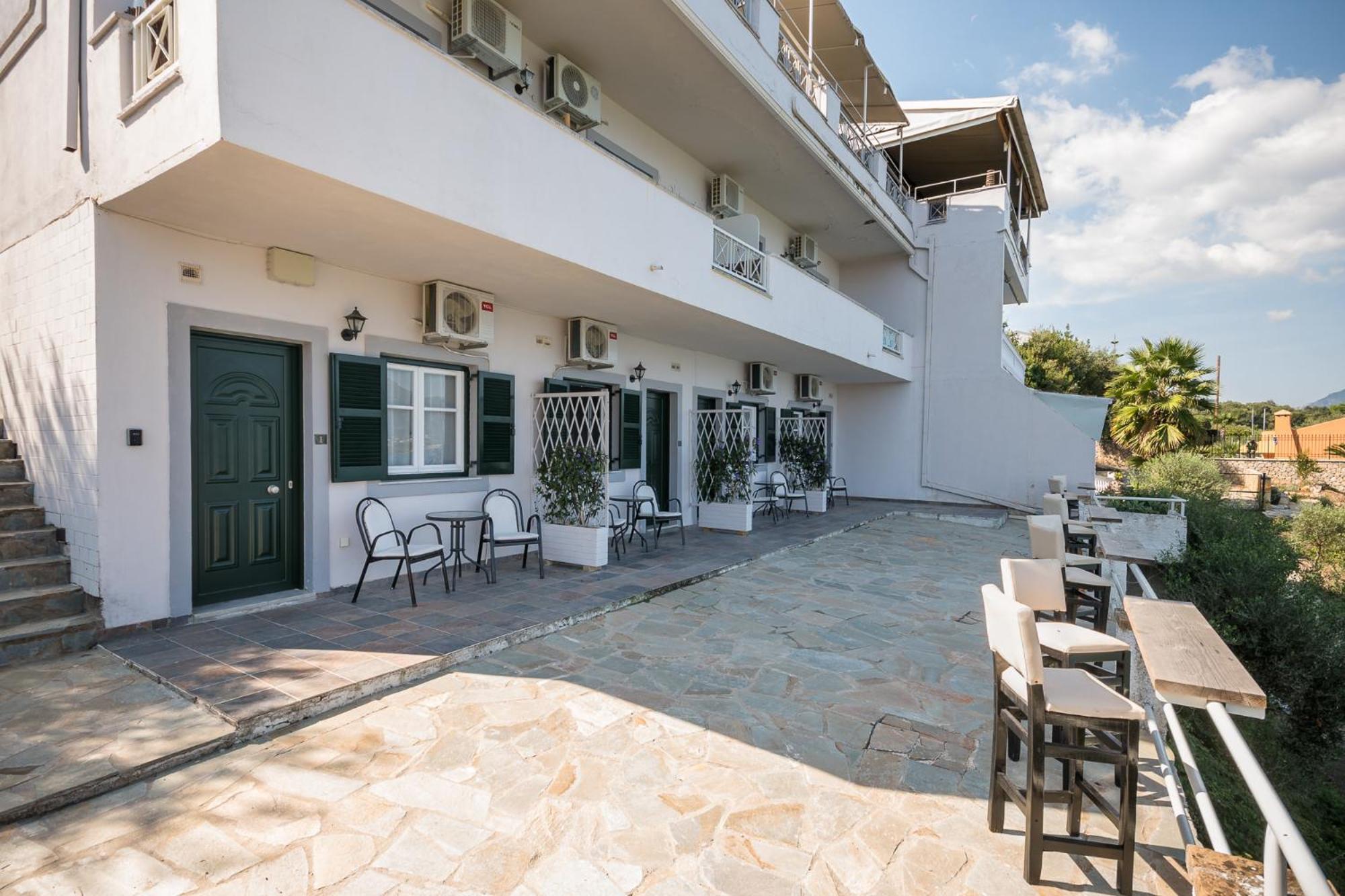 Angelos Seaview Studios By Konnect, Κομμένο Εξωτερικό φωτογραφία